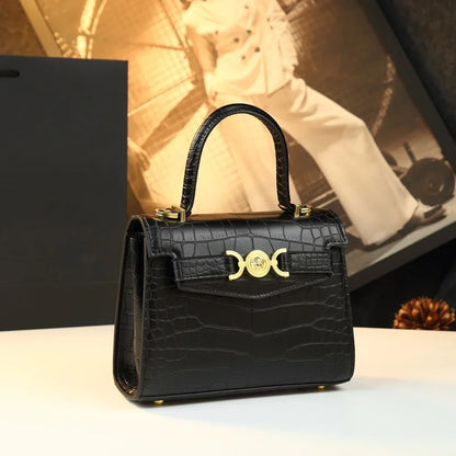 The Sloane No. 22 | Sculpted Stone-Grain Cowhide Crossbody 2026